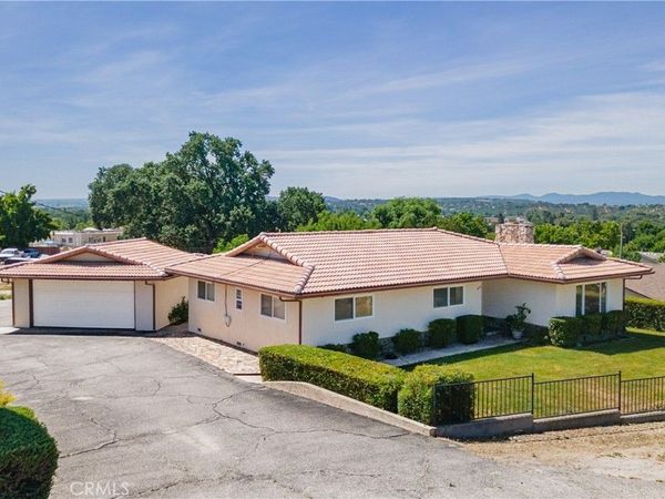 726 N Trigo Ln, Paso Robles, CA 93446