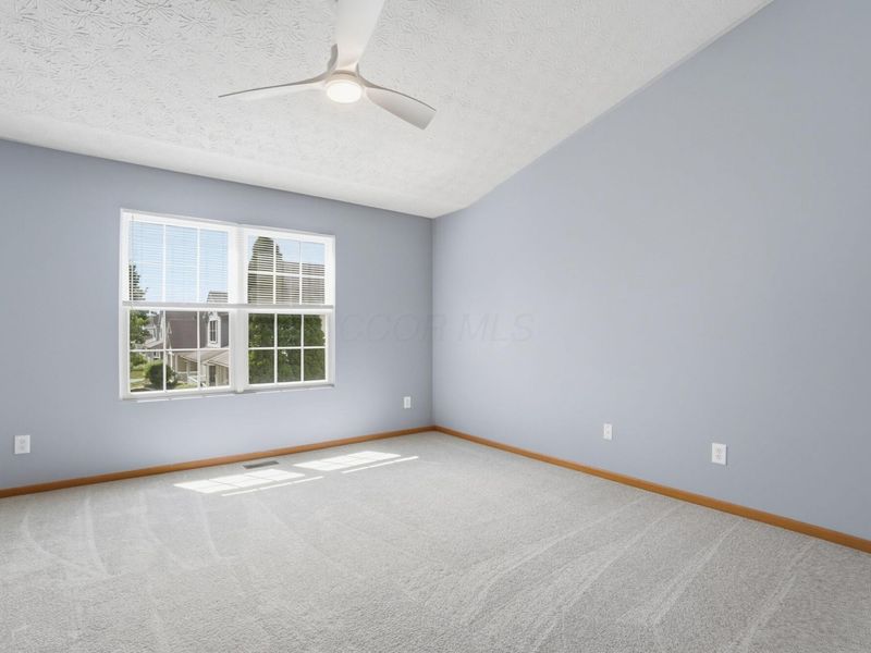 3594 Revolutionary Drive, Columbus, OH 43207 Photo 22