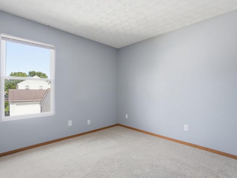 3594 Revolutionary Drive, Columbus, OH 43207 Photo 36