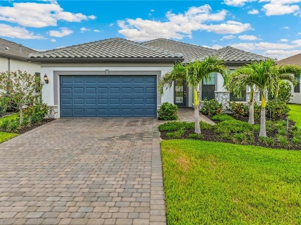 20360 Napa LOOP, ESTERO, FL 33928