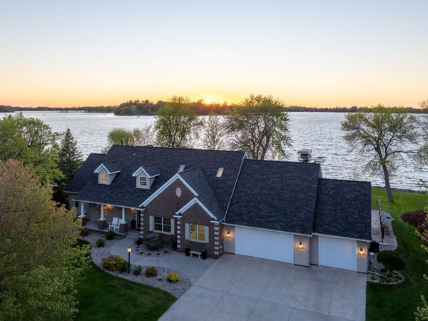 4470 Washington Boulevard , Madison Lake, MN 56063