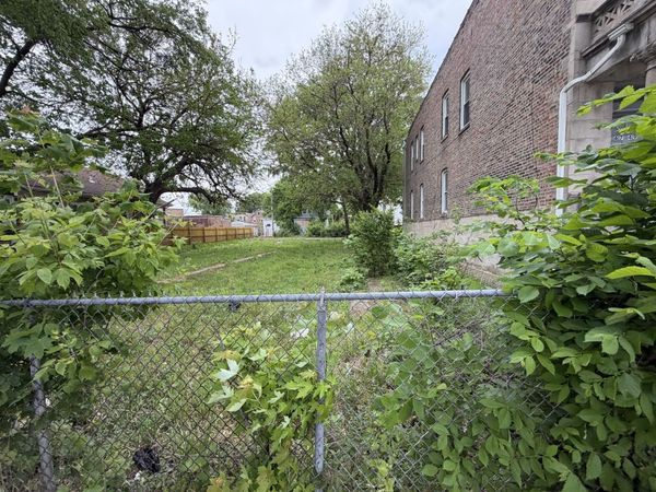 6747 S Sangamon Street , Chicago, IL 60621