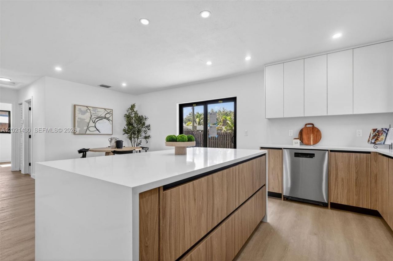 7908 Miramar Blvd , Miramar, FL 33023 Photo