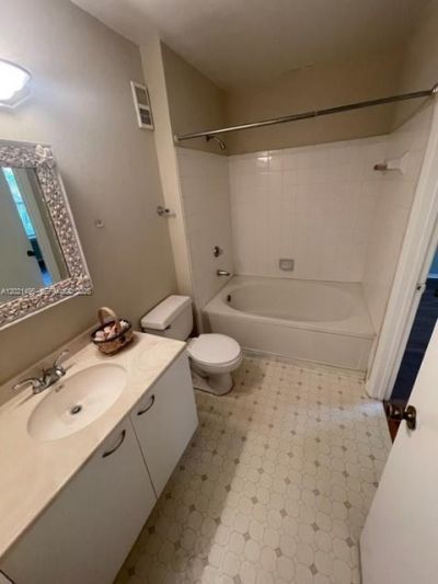 4767 Via Palm Lks , Unit 209, West Palm Beach, FL 33417 Photo