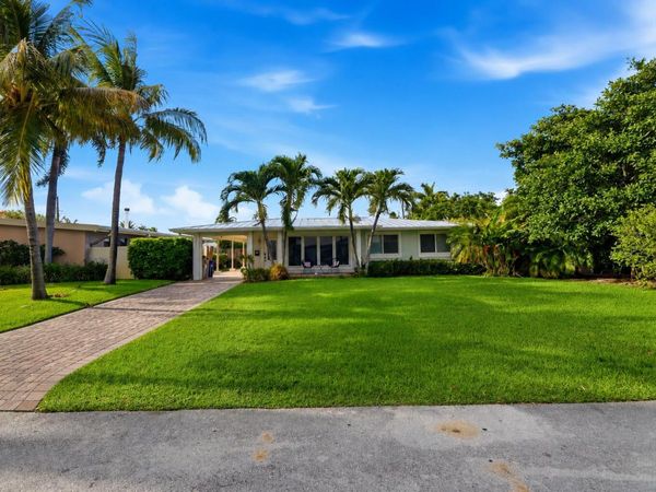 2685 SE 6th Street, Pompano Beach, FL 33062