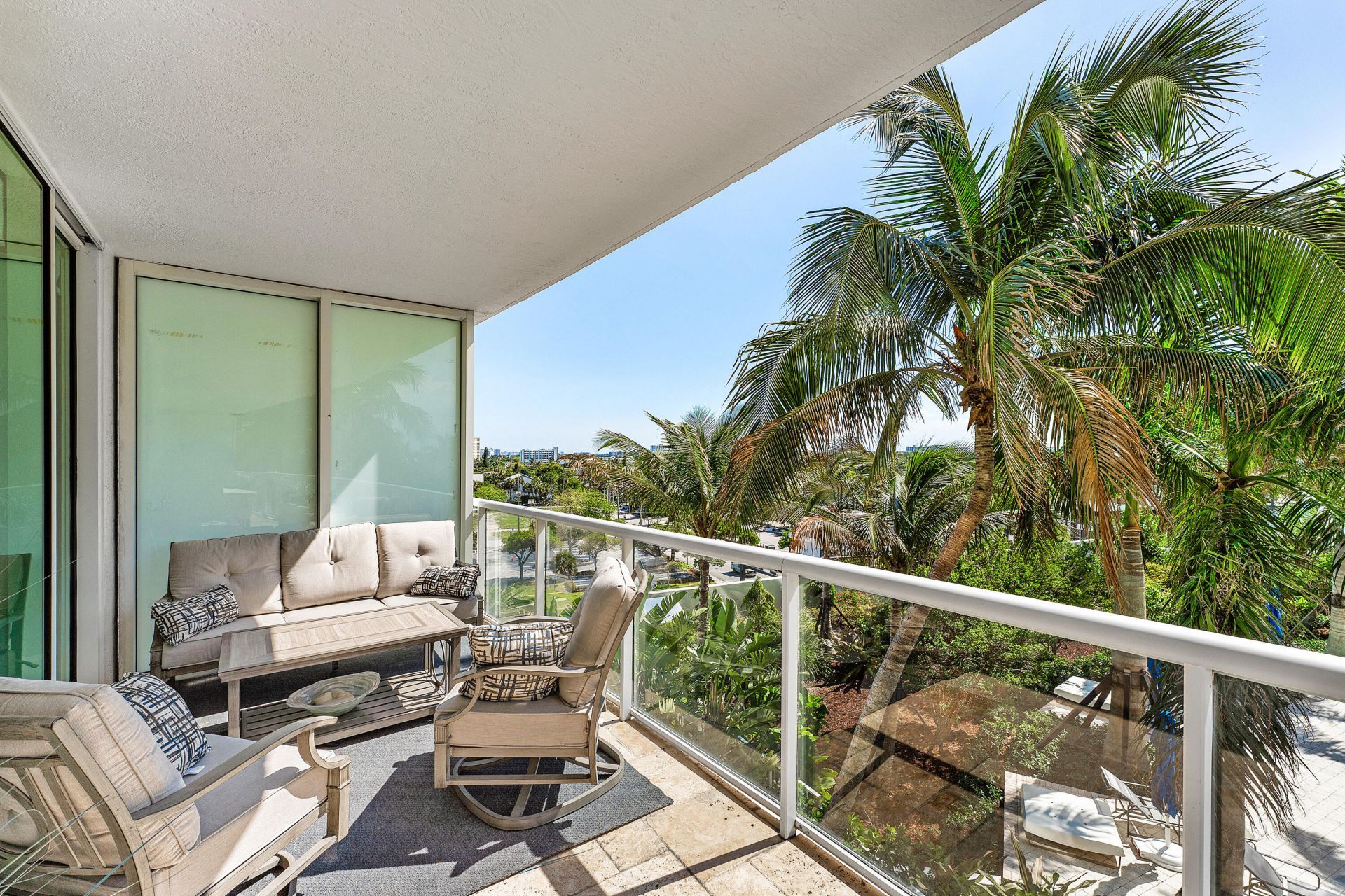 1 N Ocean Boulevard, Unit 513, Pompano Beach, FL 33062 Photo