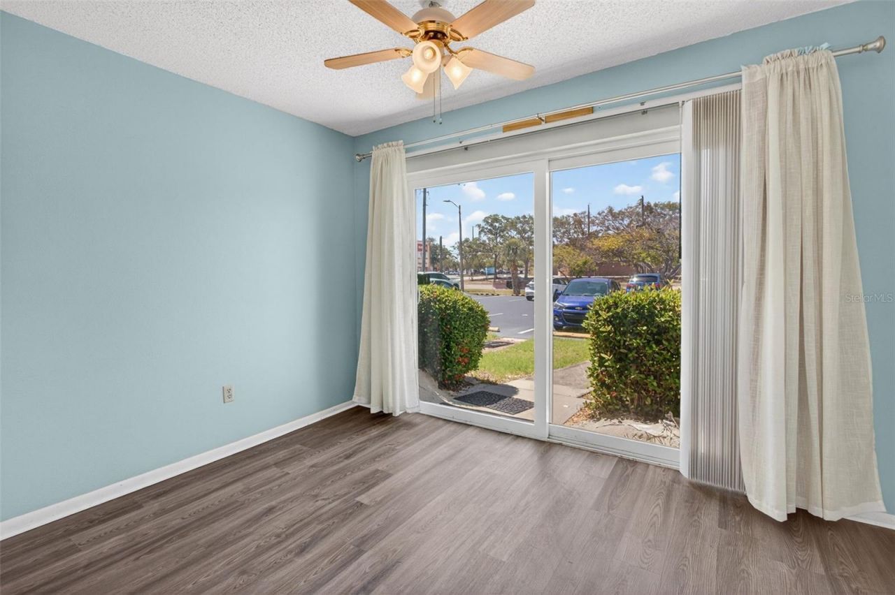 801 83rd Avenue N, Unit 118, Saint Petersburg, FL 33702 Photo