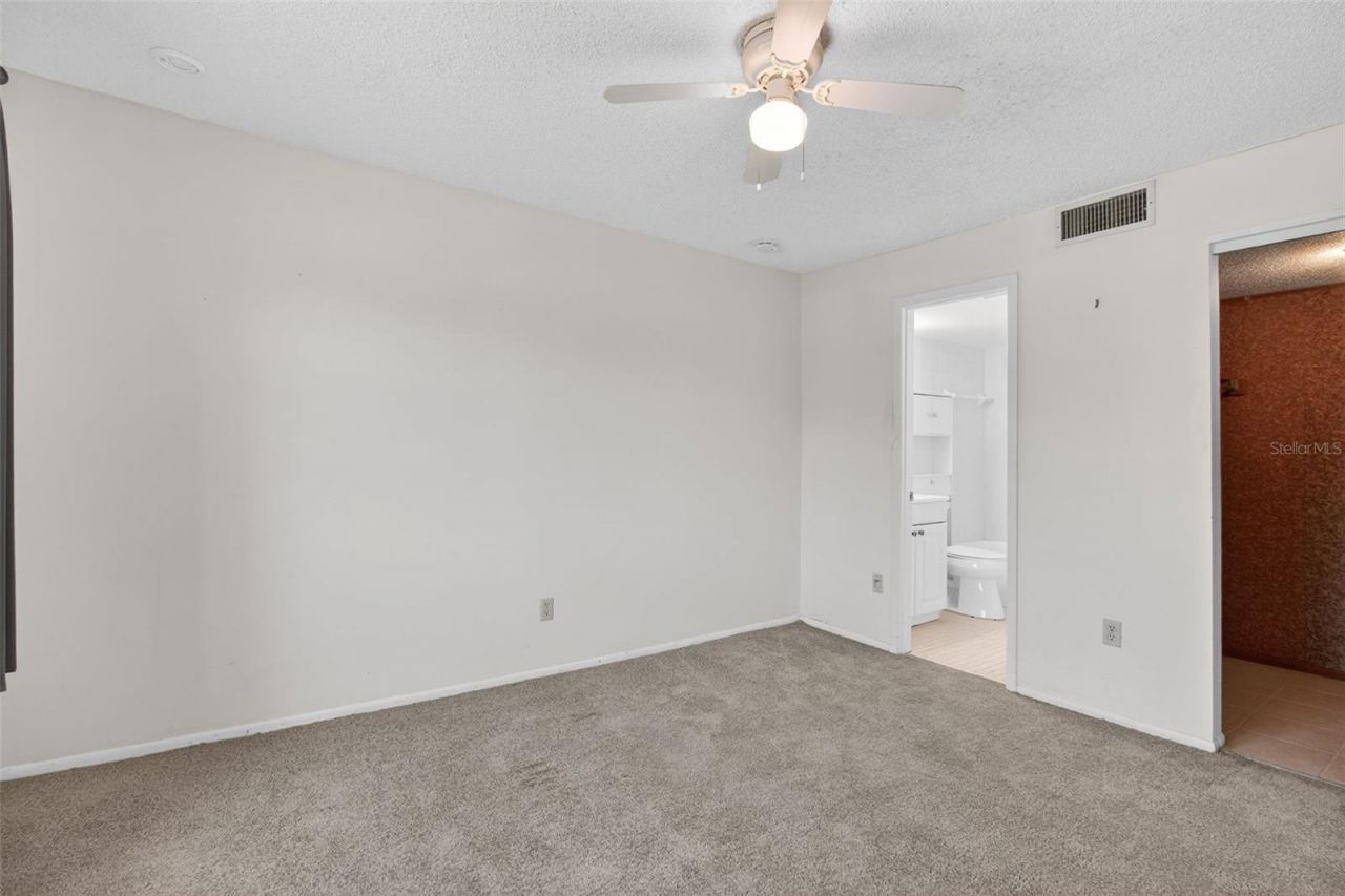 801 83rd Avenue N, Unit 118, Saint Petersburg, FL 33702 Photo