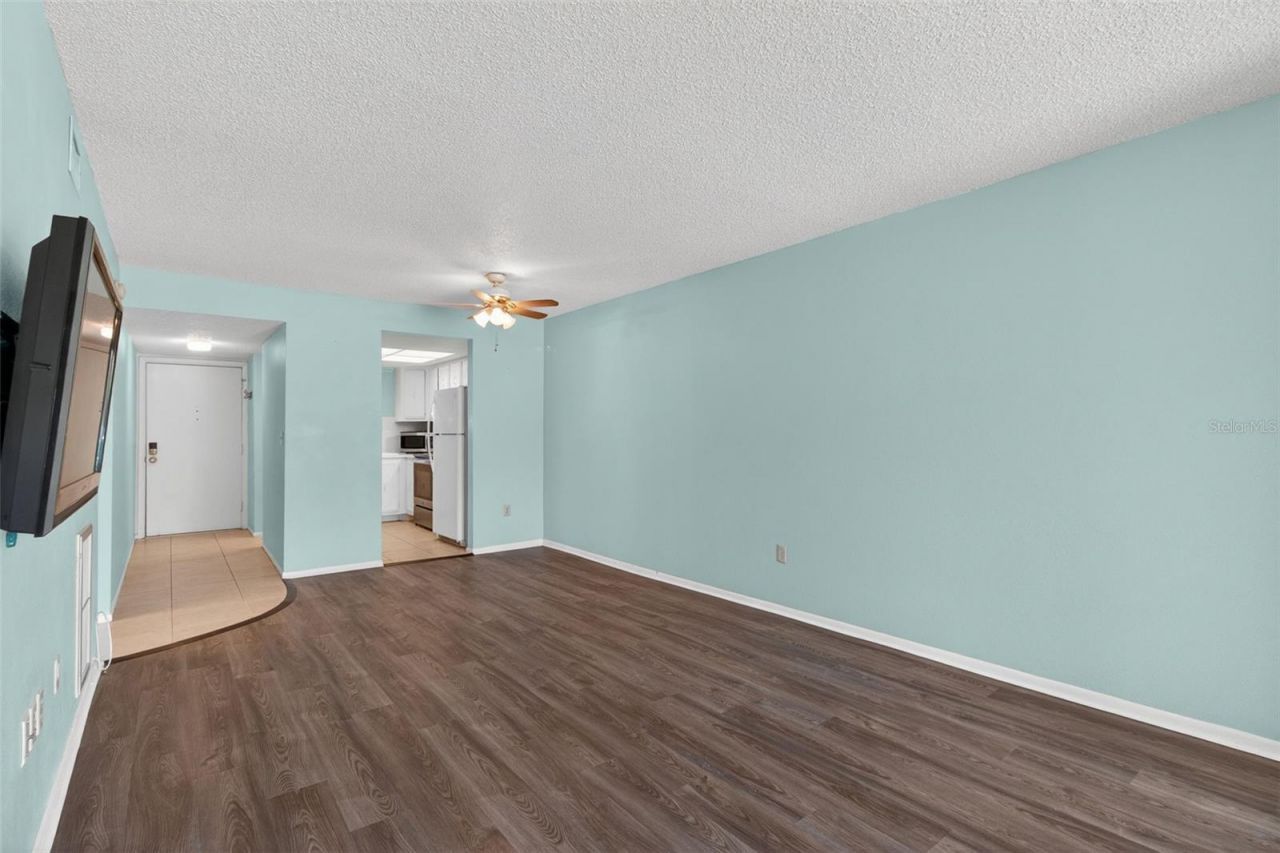 801 83rd Avenue N, Unit 118, Saint Petersburg, FL 33702 Photo
