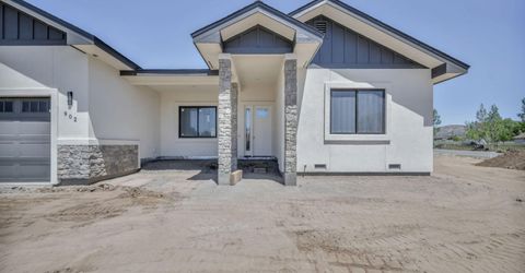 902 Coffey Drive, Carson City, NV 89701 Photo