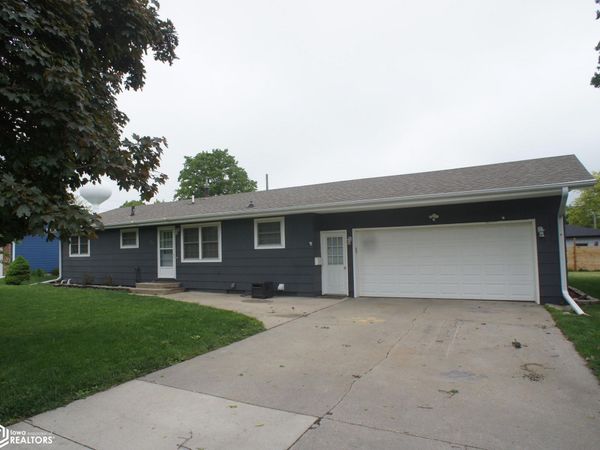 1217 Nancy Lane, Webster City, IA 50595