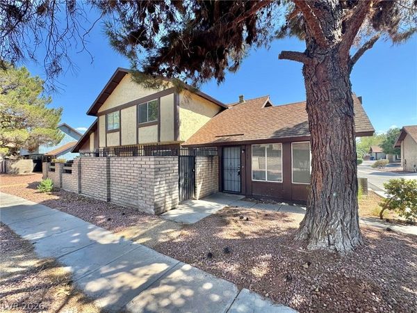4508 Del Oro Drive, Las Vegas, NV 89102