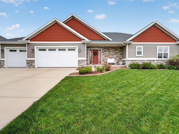 1808 Three Wood Drive, Mount Horeb, WI 53572