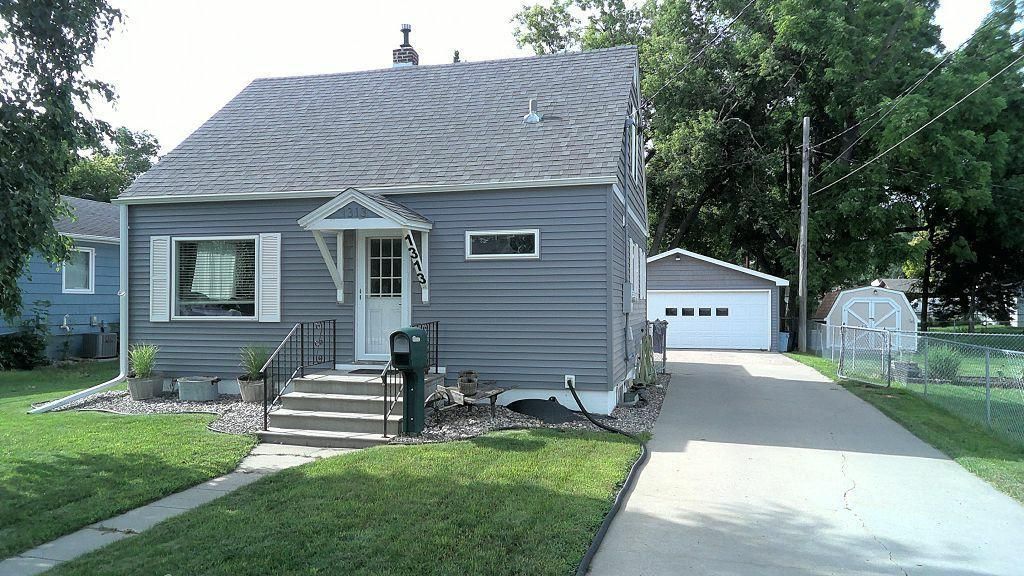 1313 6th Avenue N, Moorhead, MN 56560 Main Photo