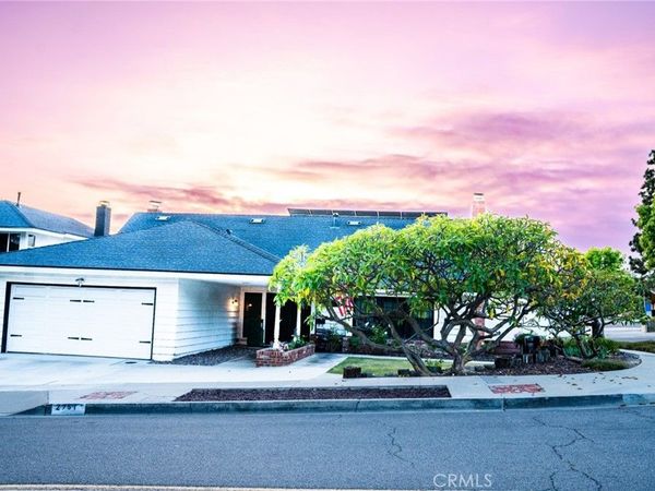 2751 Cardinal, Costa Mesa, CA 92626