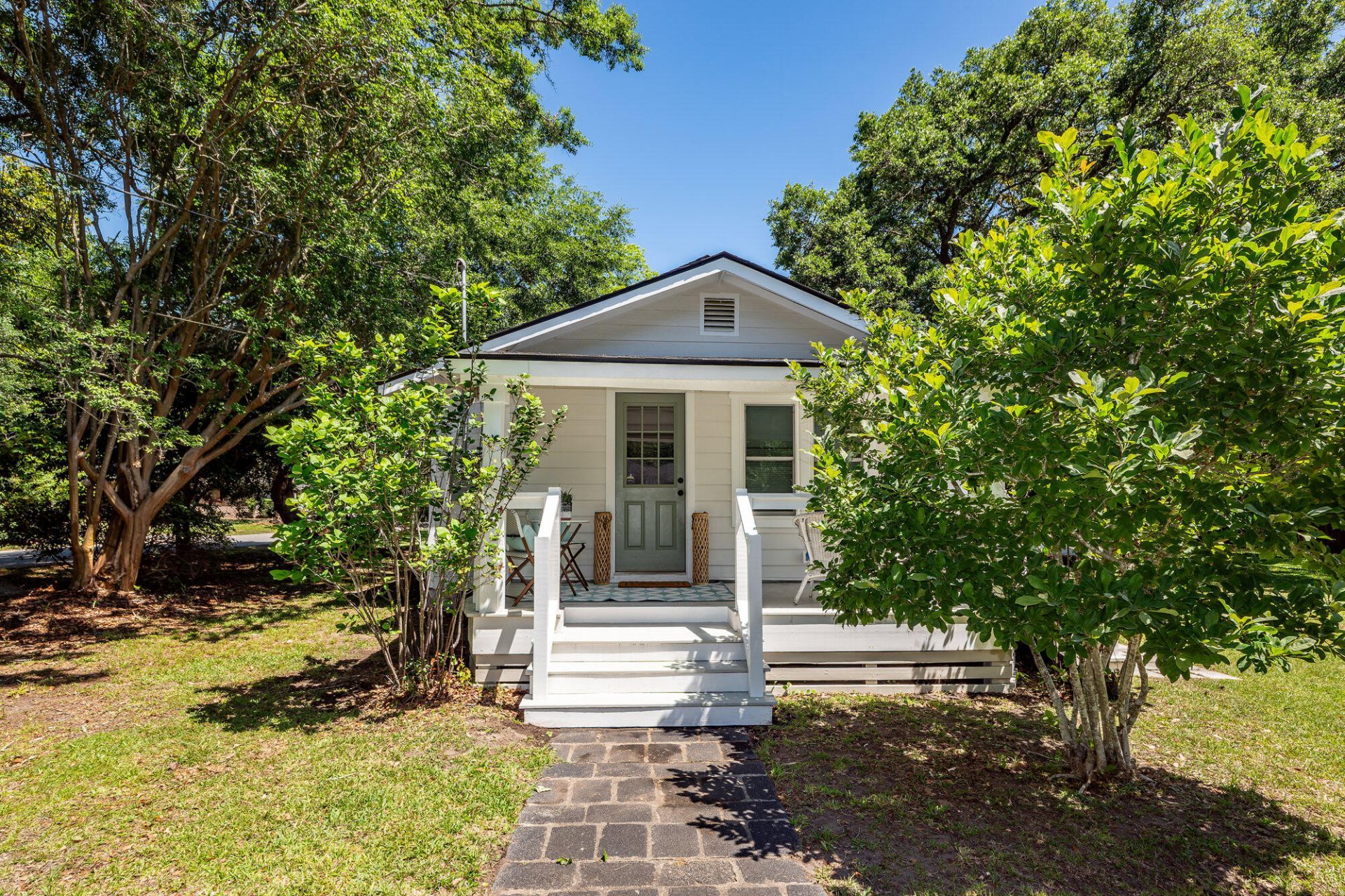 2218 Woodland Shores Road Photo 1