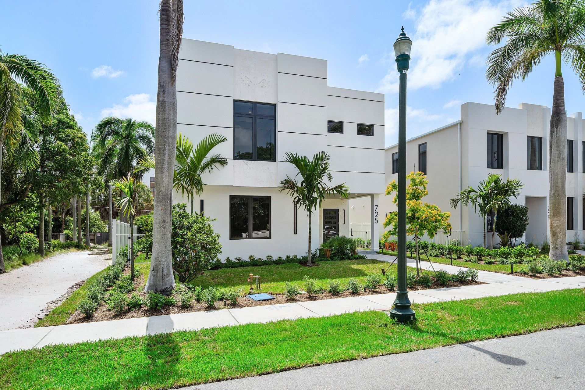 725 SE 4th Avenue, Delray Beach, FL 33483 Photo