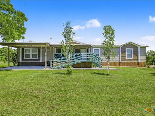 4516 Fm 1090, Port Lavaca, TX 77979
