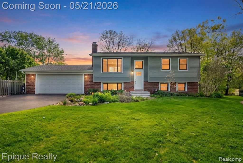 2669 Ripple Court, White Lake Township, MI 48383 Main Photo