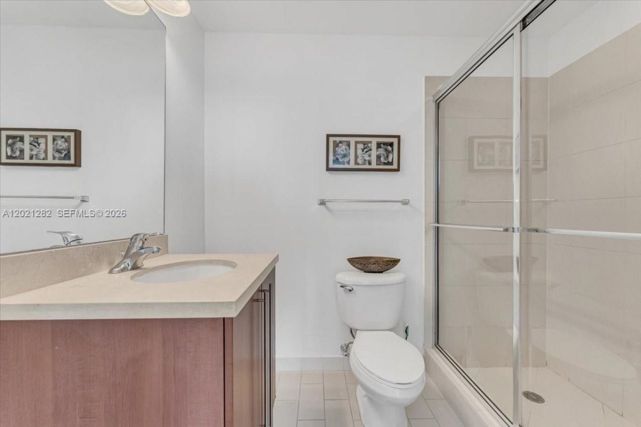 79 SW 12th St , Unit 3401-S, Miami, FL 33130 Photo