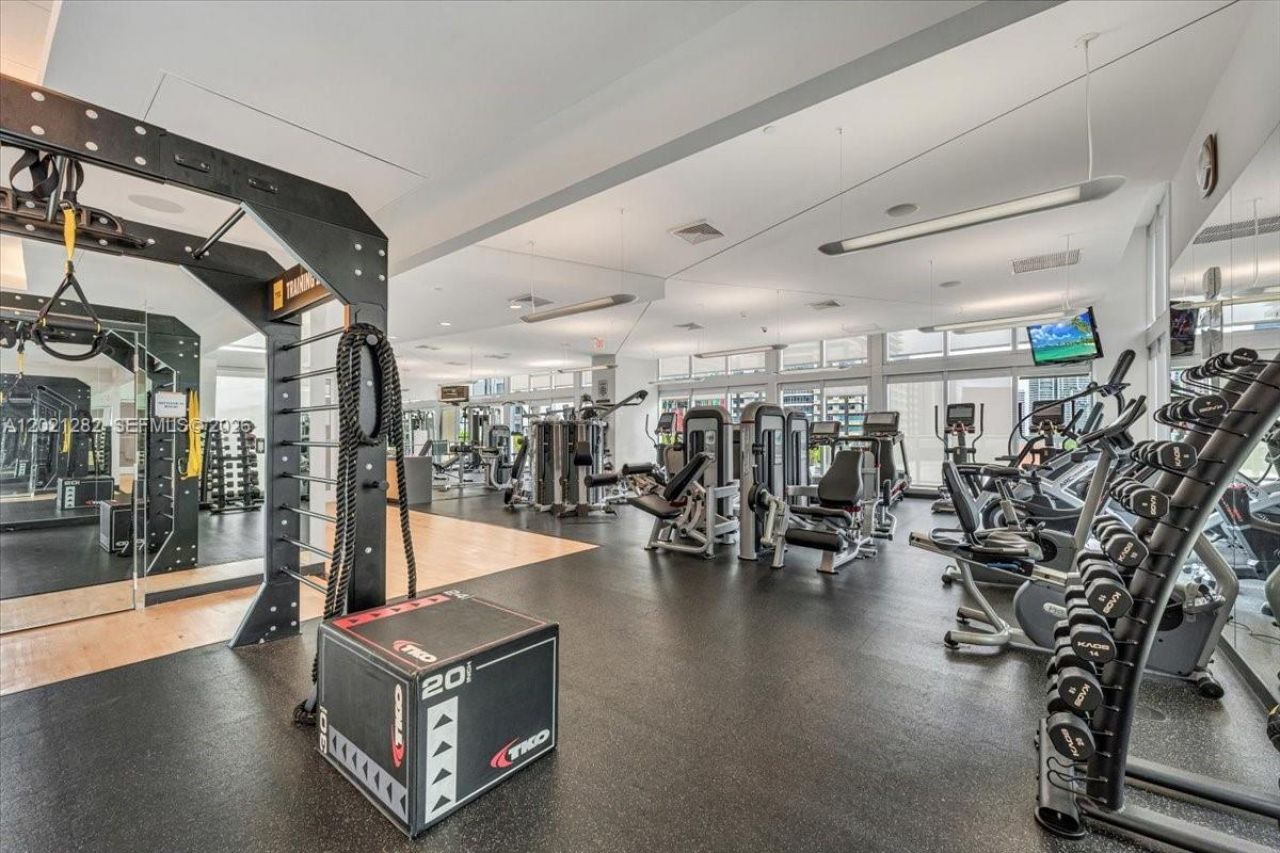 79 SW 12th St , Unit 3401-S, Miami, FL 33130 Photo