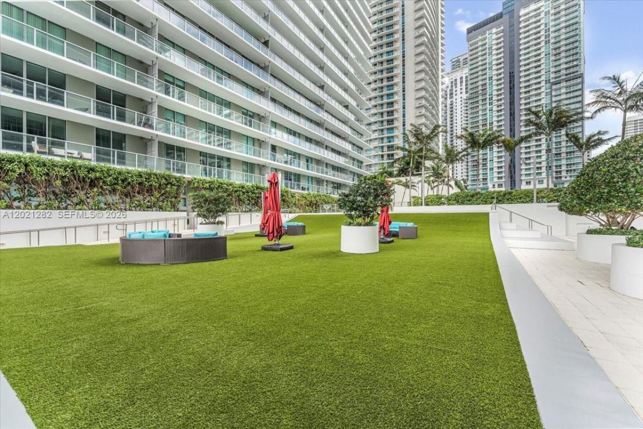 79 SW 12th St , Unit 3401-S, Miami, FL 33130 Photo