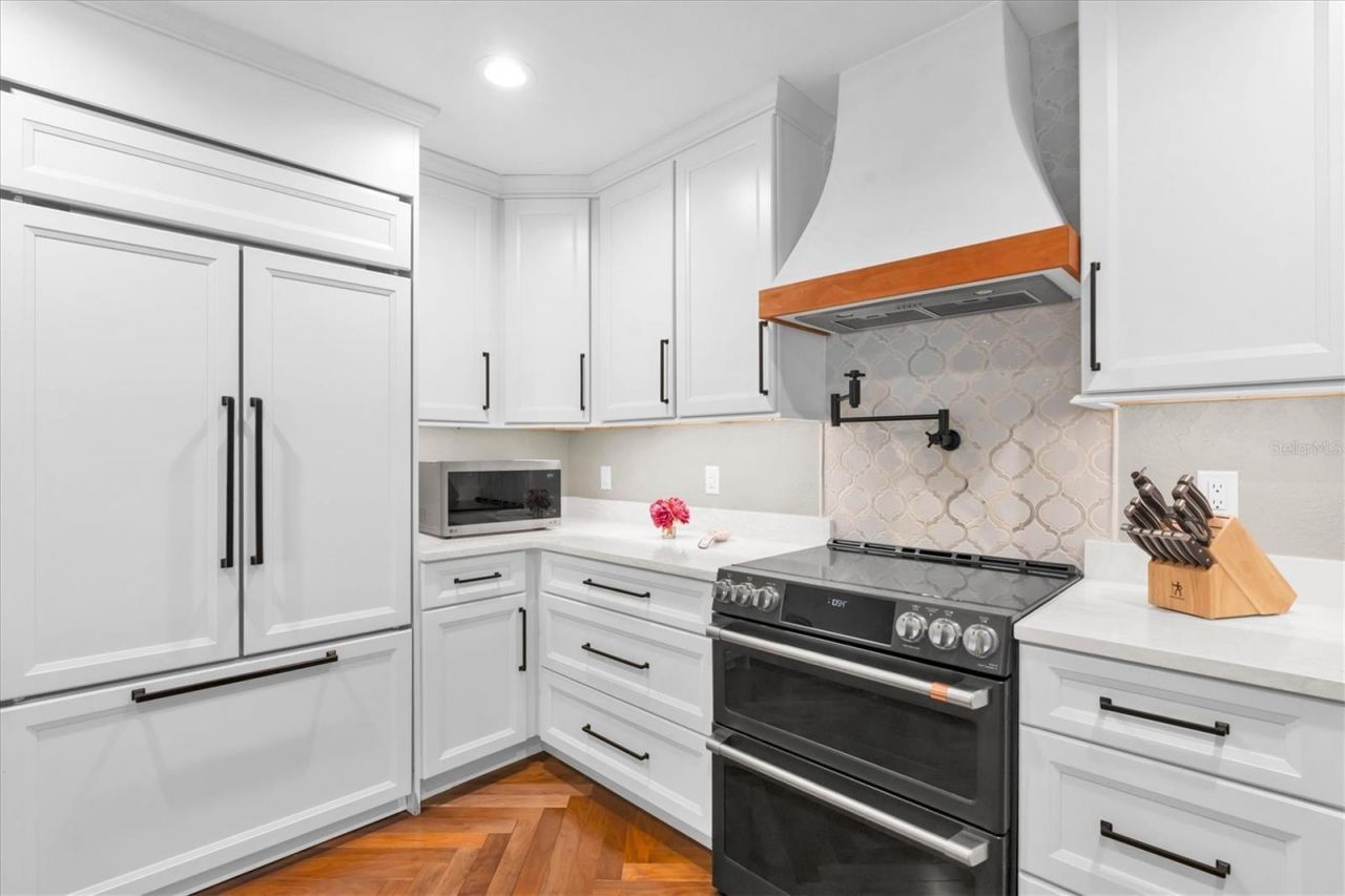 6145 2nd Avenue N, Saint Petersburg, FL 33710 Photo