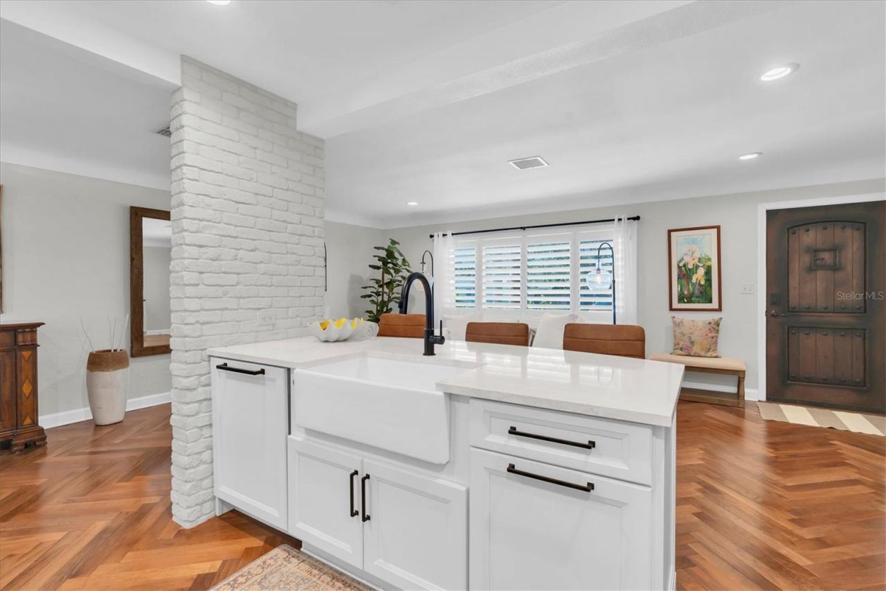 6145 2nd Avenue N, Saint Petersburg, FL 33710 Photo