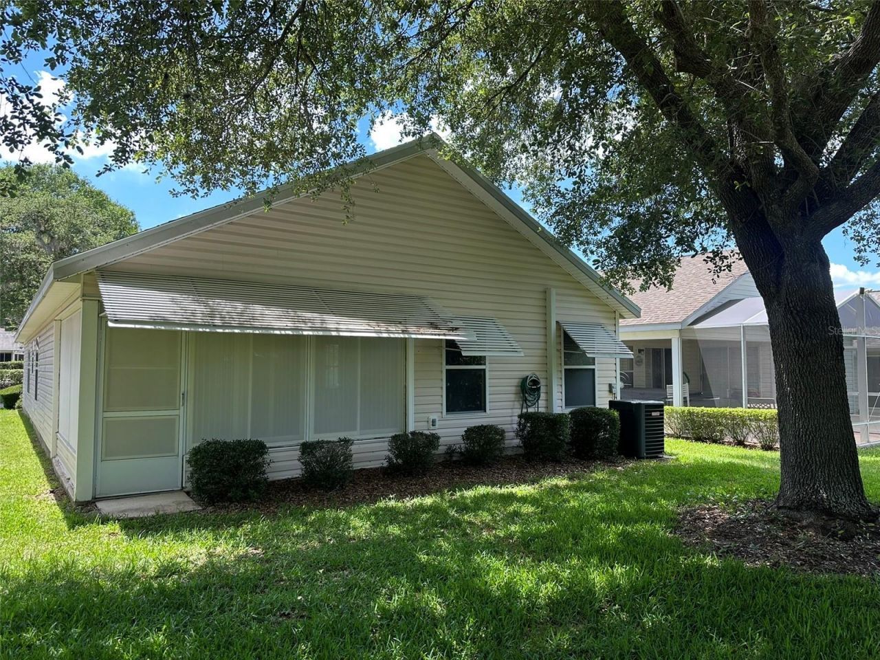 25335 Cranes Roost Circle , Leesburg, FL 34748 Photo