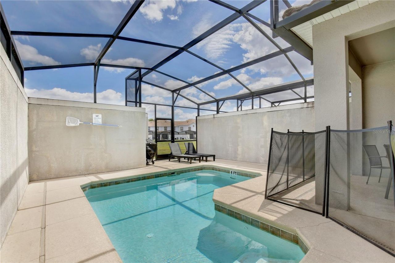 4887 Romeo Circle , Kissimmee, FL 34746 Photo
