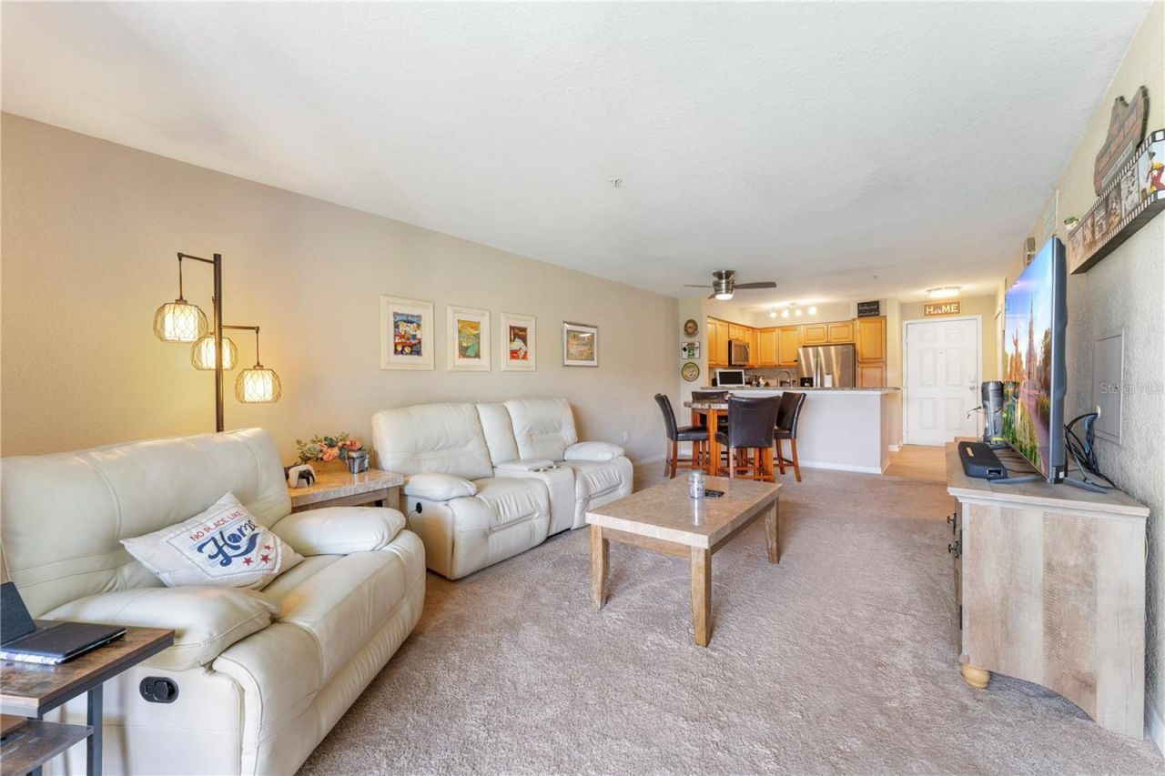 14013 Fairway Island Drive, Unit 426, Orlando, FL 32837 Photo