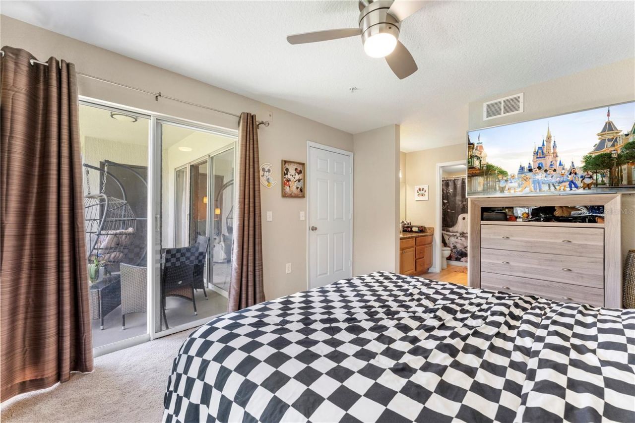 14013 Fairway Island Drive, Unit 426, Orlando, FL 32837 Photo