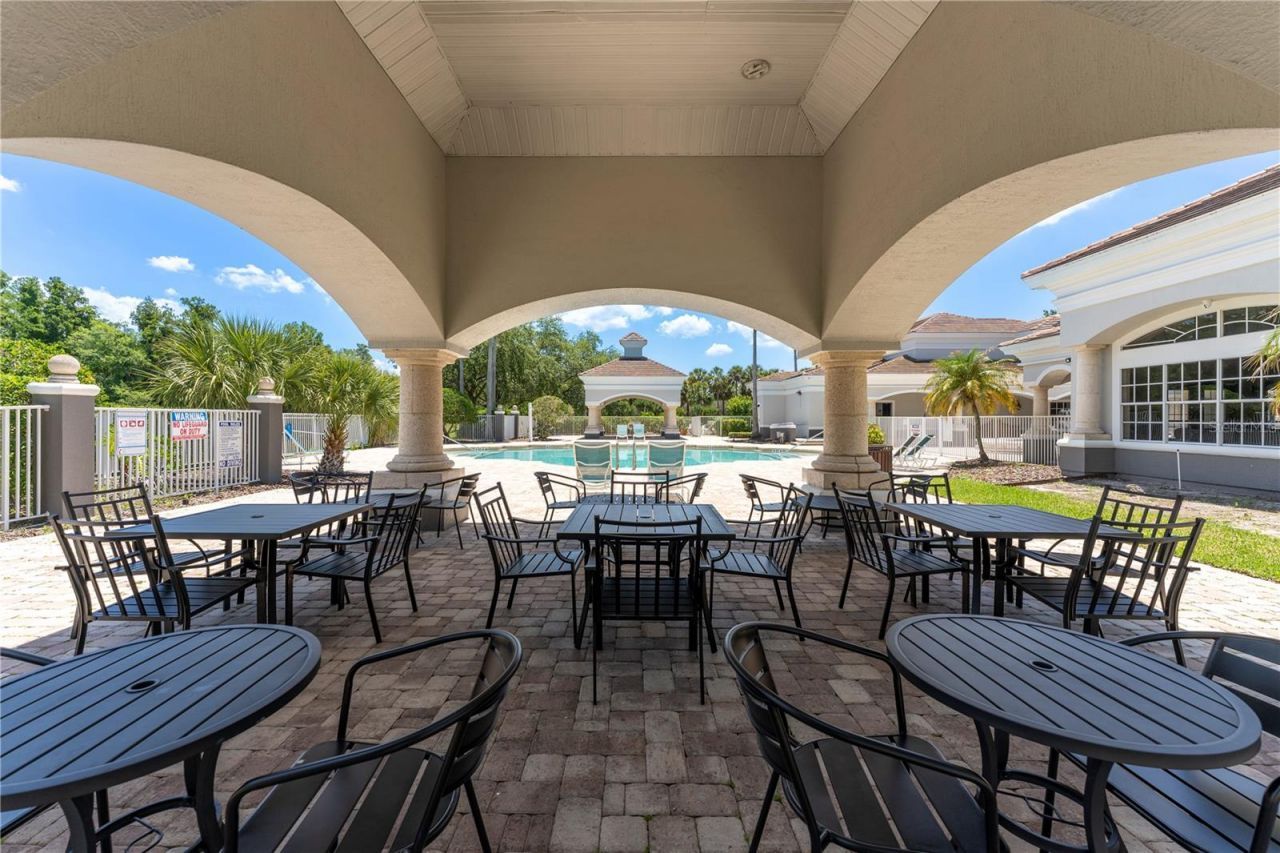 14013 Fairway Island Drive, Unit 426, Orlando, FL 32837 Photo