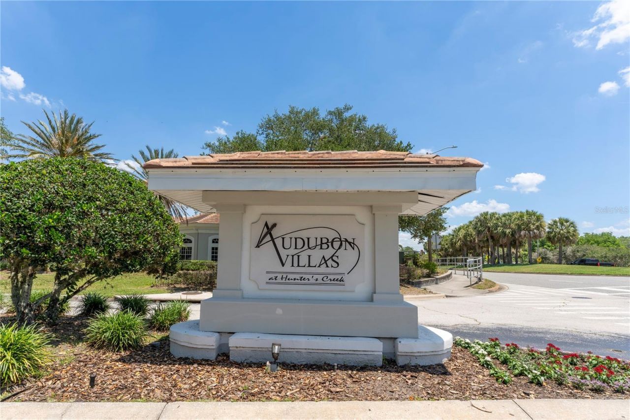 14013 Fairway Island Drive, Unit 426, Orlando, FL 32837 Photo
