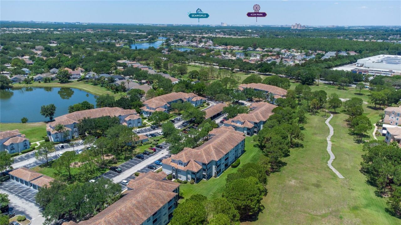 14013 Fairway Island Drive, Unit 426, Orlando, FL 32837 Photo