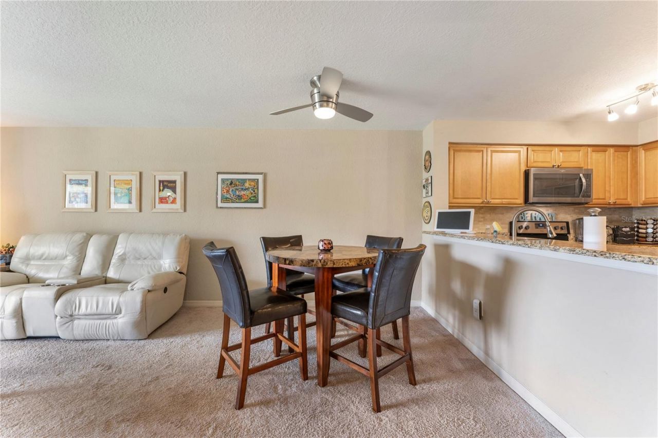 14013 Fairway Island Drive, Unit 426, Orlando, FL 32837 Photo