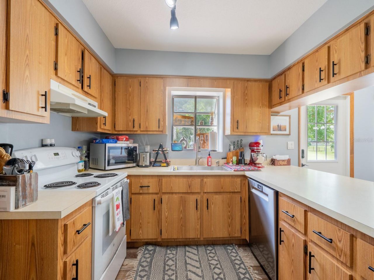 4381 NE 105th Place , Anthony, FL 32617 Photo