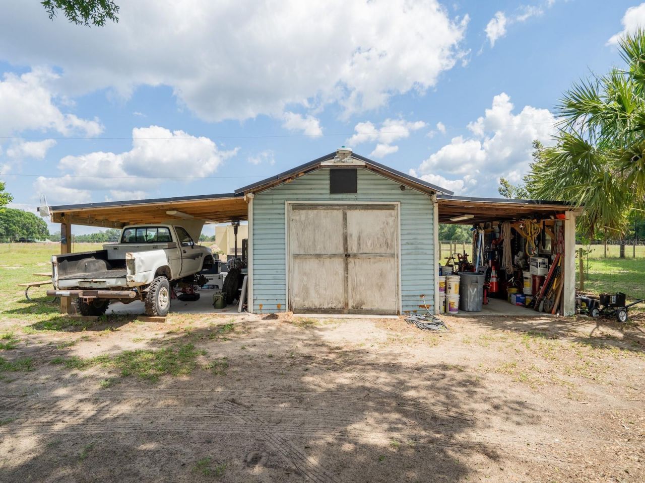 4381 NE 105th Place , Anthony, FL 32617 Photo