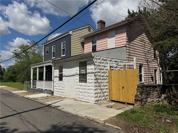 527 Lenora Street, Pittsburgh, PA 15206