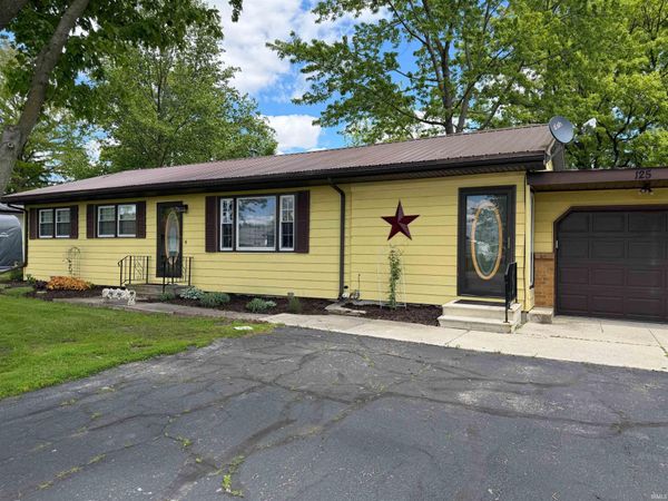 125 Bittersweet Lane, Geneva, IN 46740