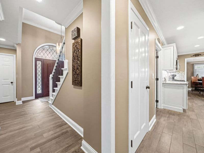 1136 Hooverview Drive, Westerville, OH 43082 Photo 14