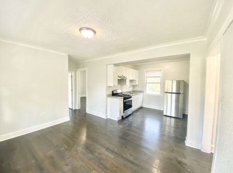 Main Photo