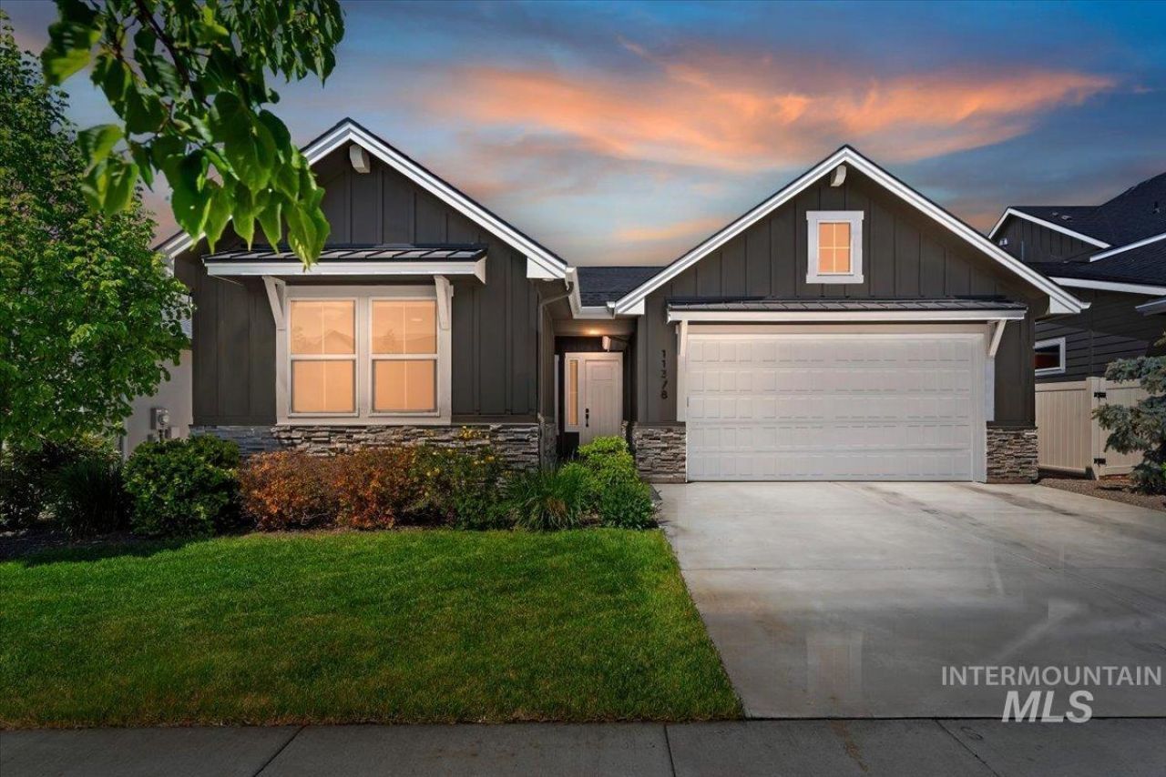 11378 W Helenium Dr, Star, ID 83669 Main Photo