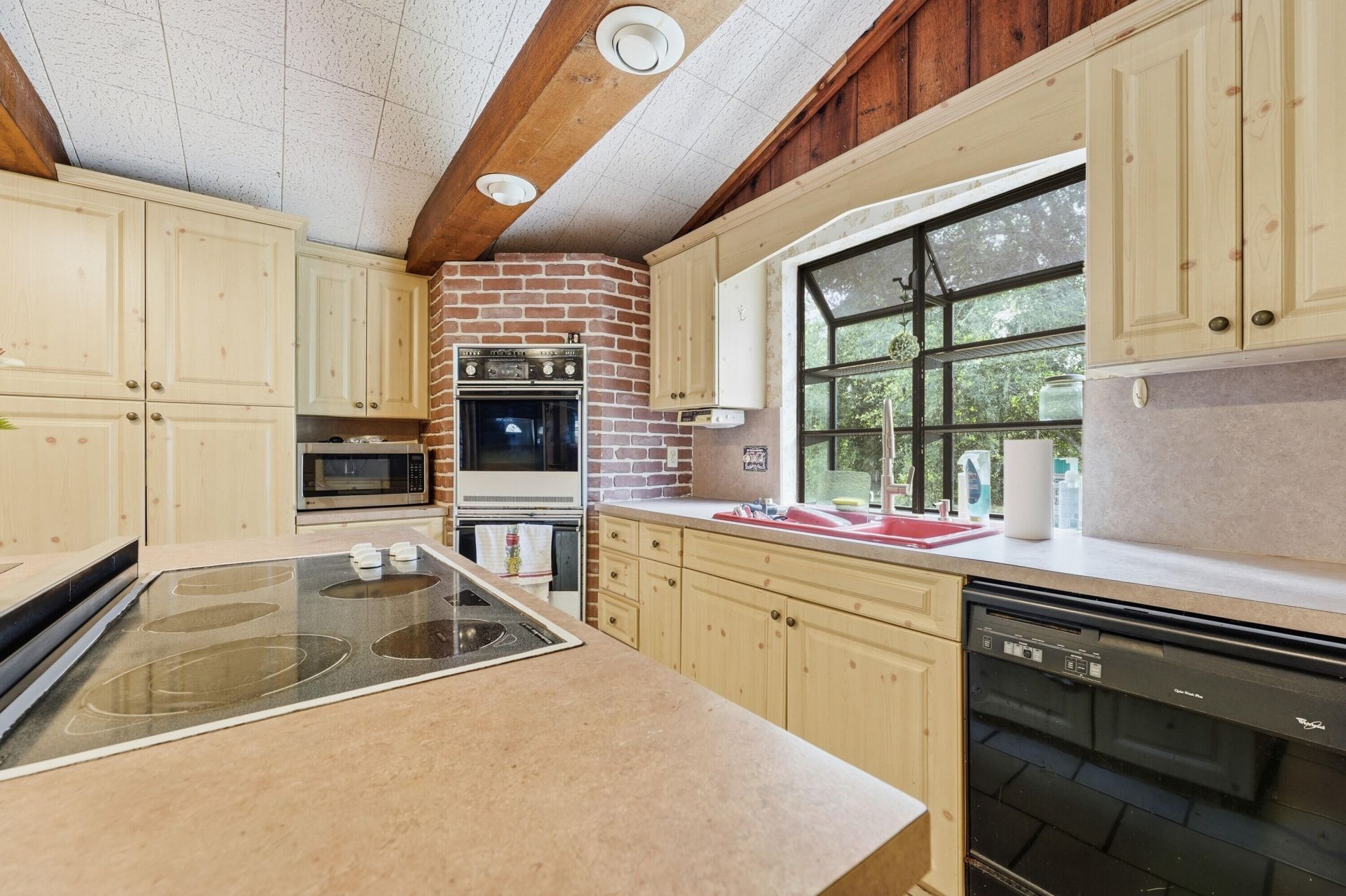 7689 Lawrence Road, Boynton Beach, FL 33436 Photo