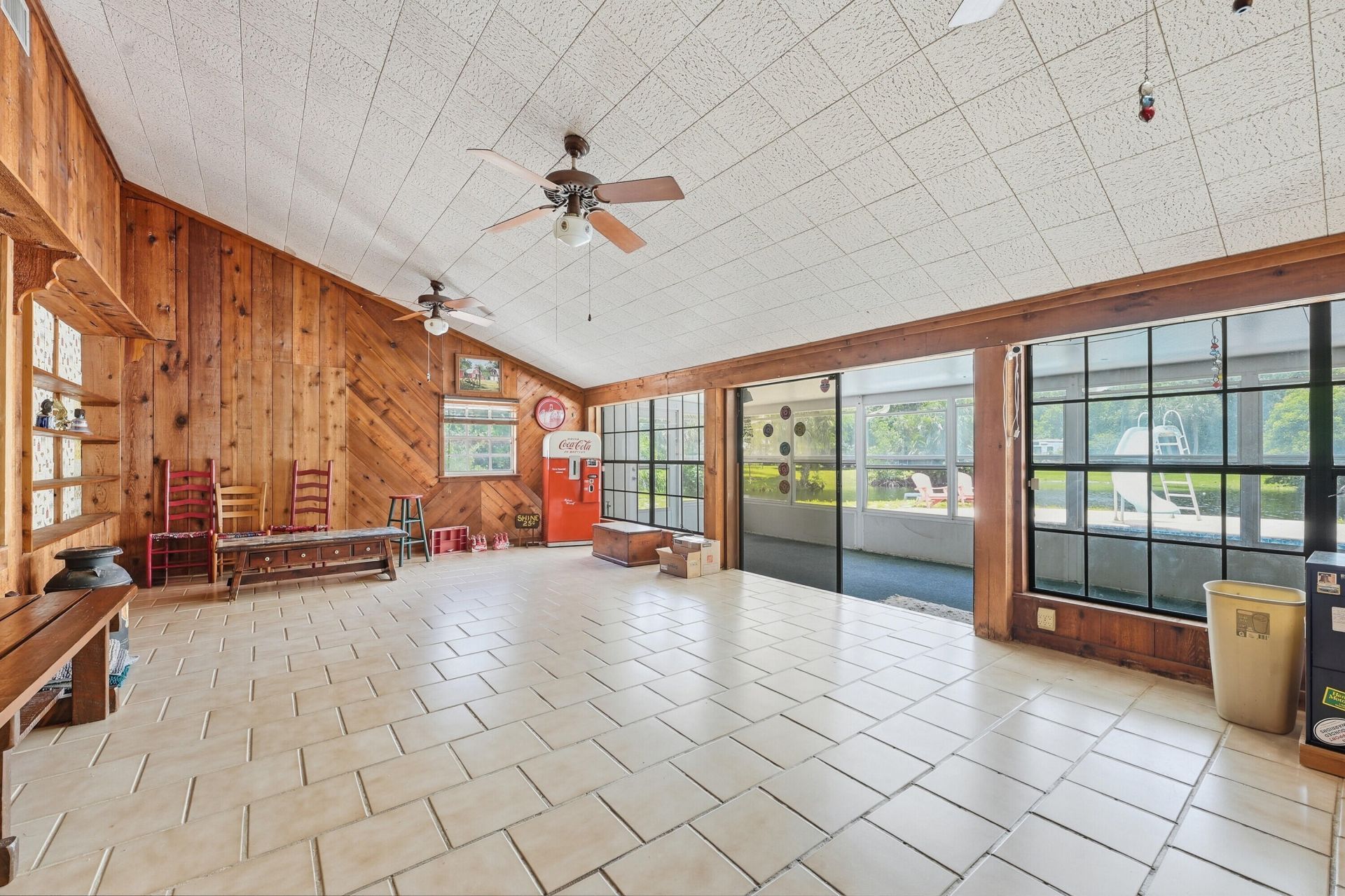 7689 Lawrence Road, Boynton Beach, FL 33436 Photo