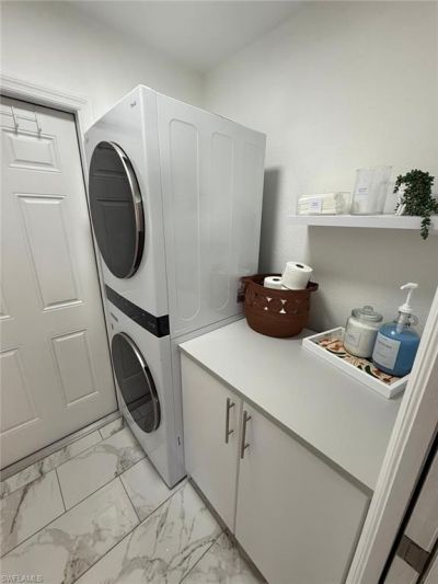 1027 Hancock Bridge Pkwy, Cape Coral, FL 33990 Photo