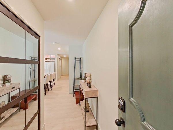 8159 Colony Drive, Unit 23, Grosse Ile, MI 48138