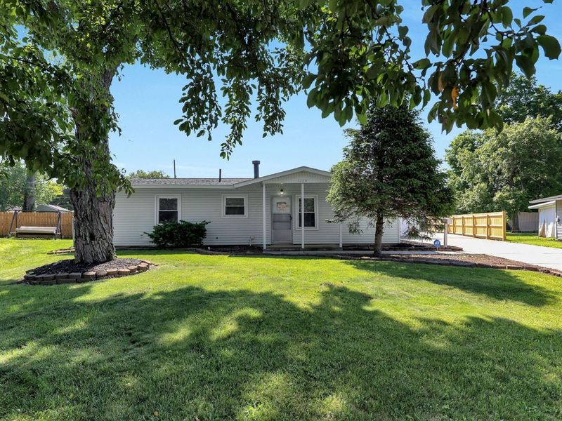 1116 Gibson Road, Reynoldsburg, OH 43068 Photo 1