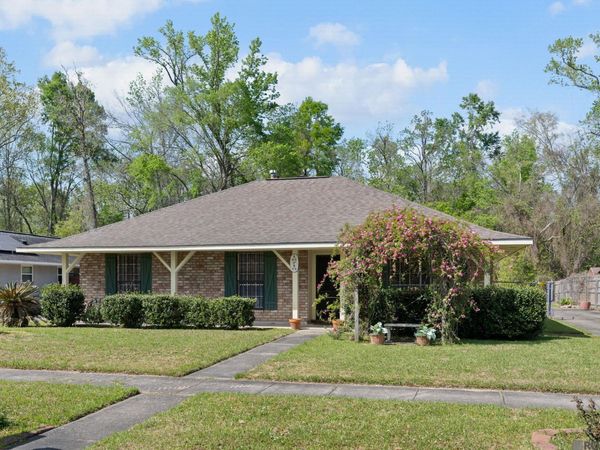 16715 Bristoe Ave, Baton Rouge, LA 70816