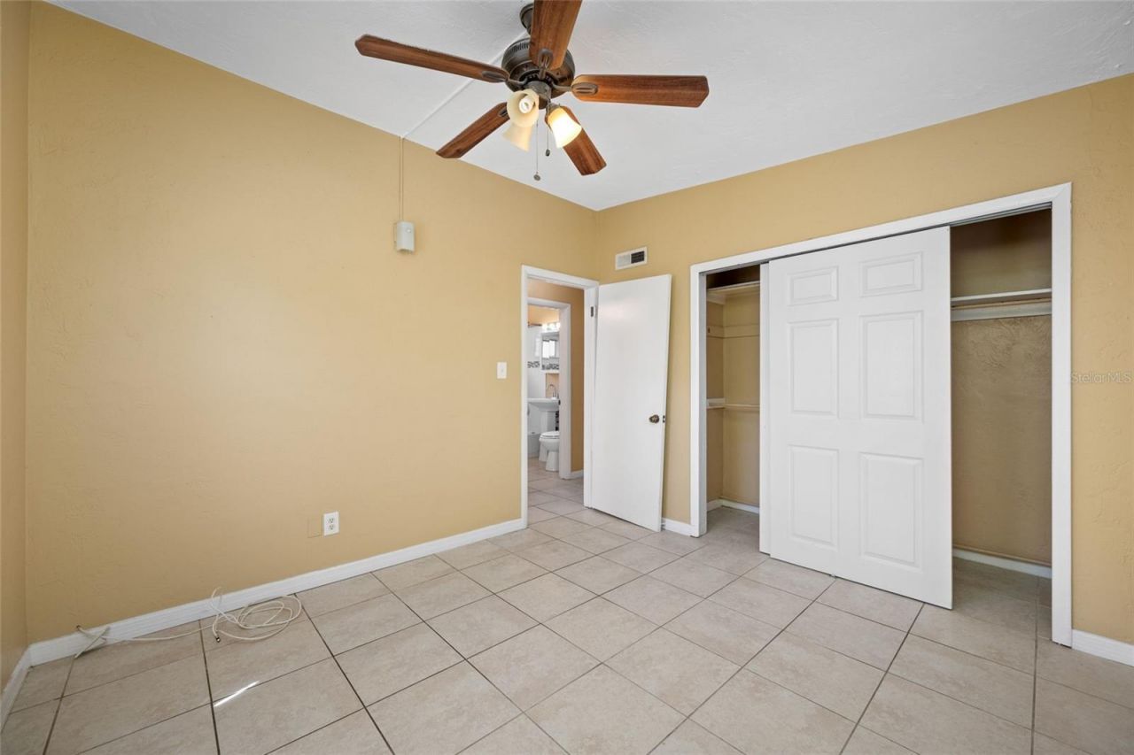 289 43rd Terrace Se, Saint Petersburg, FL 33705 Photo